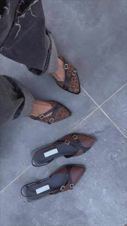 Women's Pointed Toe Cross Leather Flat Shoes